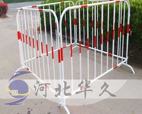 鐵馬護欄